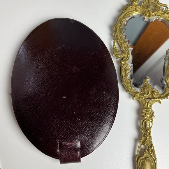 Antique Brass Vanity Mirror with Cover - Picture 12 of 16